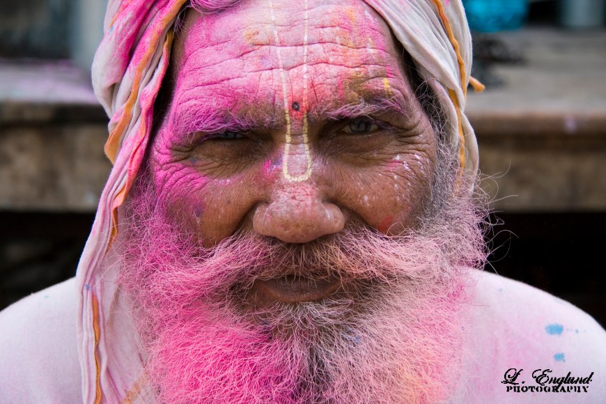 Holi01LE