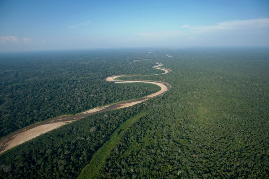 An aerial view of the Isiboro Secure indigenous territory and national park, known by its Spanish acronym TIPNIS, in Beni September 16, 2011. Bolivian President Evo Morales is facing strong resistance from within his indigenous support base over government plans to build a 185-mile wide (300 km) highway through the Amazon forest. The $420 million road, to be built by Brazilian company OAS and largely financed by Brasilia, will link the Amazon plains of Beni to Chapare, a sparsely populated region where Morales began his political career as leader of the coca farmers.  REUTERS/Daniel Caballero/Bolivian Presidency/Handout (BOLIVIA - Tags: POLITICS AGRICULTURE ENVIRONMENT) FOR EDITORIAL USE ONLY. NOT FOR SALE FOR MARKETING OR ADVERTISING CAMPAIGNS. THIS IMAGE HAS BEEN SUPPLIED BY A THIRD PARTY. IT IS DISTRIBUTED, EXACTLY AS RECEIVED BY REUTERS, AS A SERVICE TO CLIENTS - RTR2RF8R